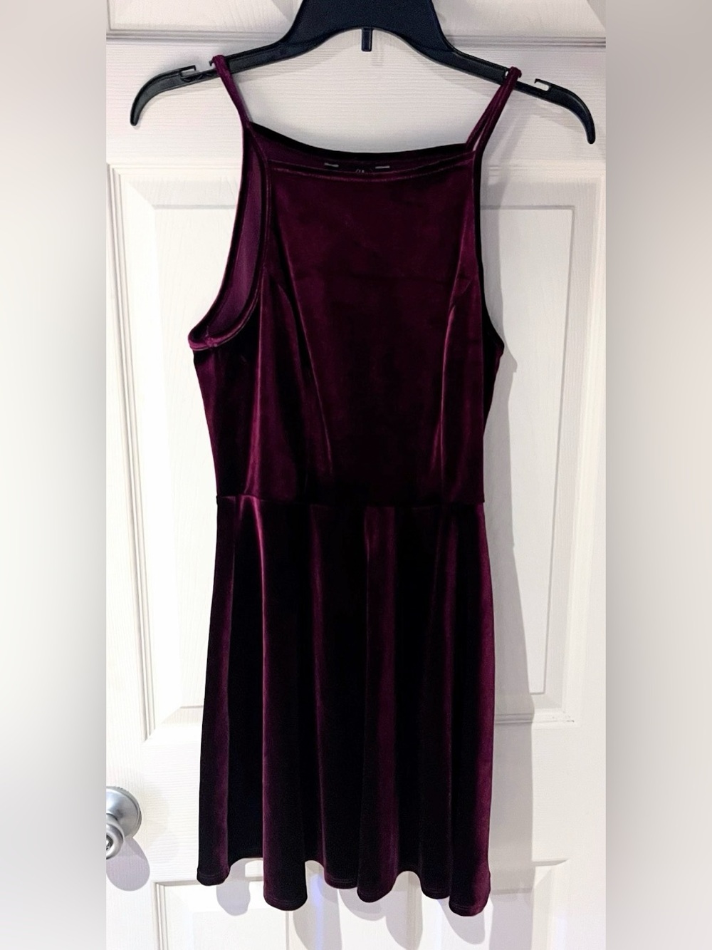 Women's Velvet Fit & Flair Dress Size Medium